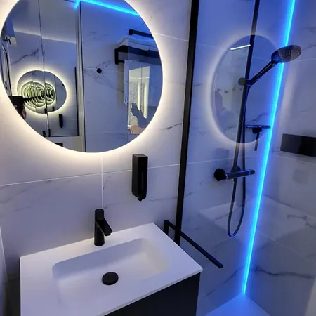 The Appartement *